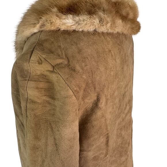 Vintage 1960s Youthmodes Petites Tan Suede Coat w Real Mink Collar, ILGWU tag - Picture 4 of 16